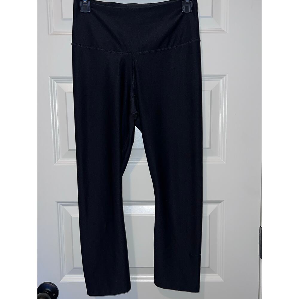 Nike Dri-Fit Black High Waist Cropped Legging, Women's Size M